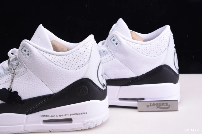 AIR JORDAN 3 DA3595-100 FRAGMENT 0522